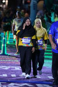 BIB: 4084, 860
                            <button type="button" onclick="openModal(26262090)" class="btn btn-primary btn-sm float-right btn-popup" data-toggle="modal" data-target=".modal-high-quality">
                        <i class="fas fa-shopping-cart"></i> Add to Cart
                    </button>
                                            <button type="button" onclick="isThisMe(26262090, true)" class="btn btn-success btn-sm float-right btn-popup btn-isme hidden" data-toggle="tooltip" data-placement="bottom" title="นี่คือรูปของคุณใช่ไหม คลิกที่นี่เพื่อเอาเข้าอัลบั้ม">
                        <i class="fas fa-plus"></i> Add to album
                    </button>
                    <button type="button" onclick="isThisMe(26262090, false)" class="btn btn-warning btn-sm float-right btn-popup btn-isnotme hidden">
                        <i class="fas fa-ban"></i> Remove from album
                    </button>